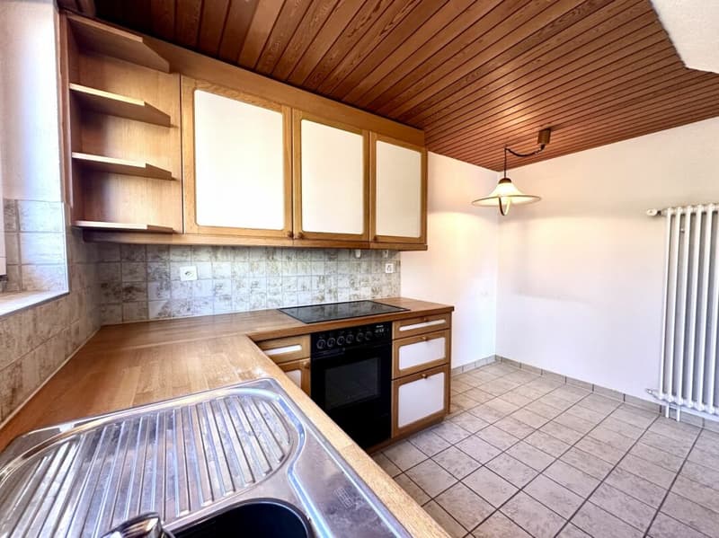 Charming and cozy, semi-detached single-family house (8)