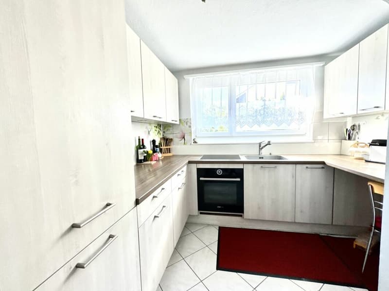 Maison mitoyenne familiale dans un quartier résidentiel calme (7)