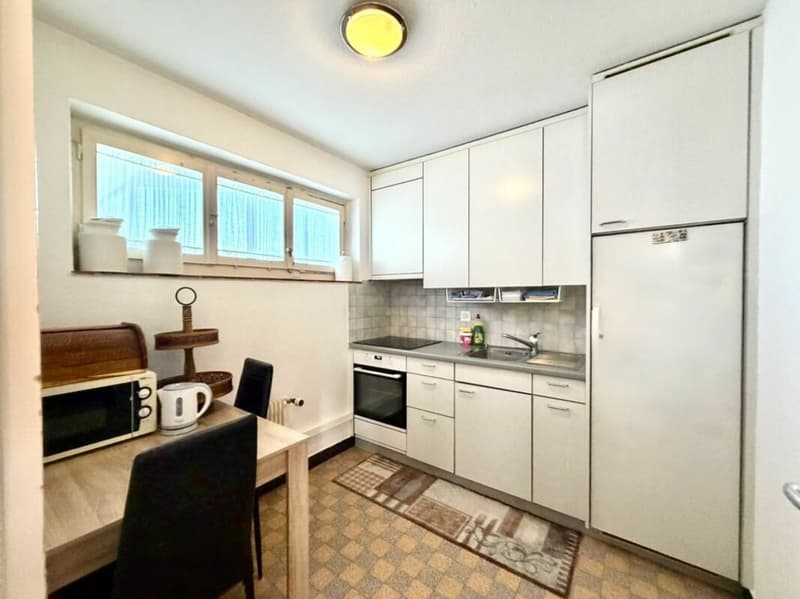Schöne 3 Zimmer Wohnung im 2 OG (6)