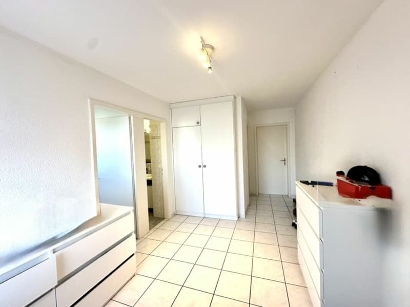 2.5 Zimmer Wohnung (6)