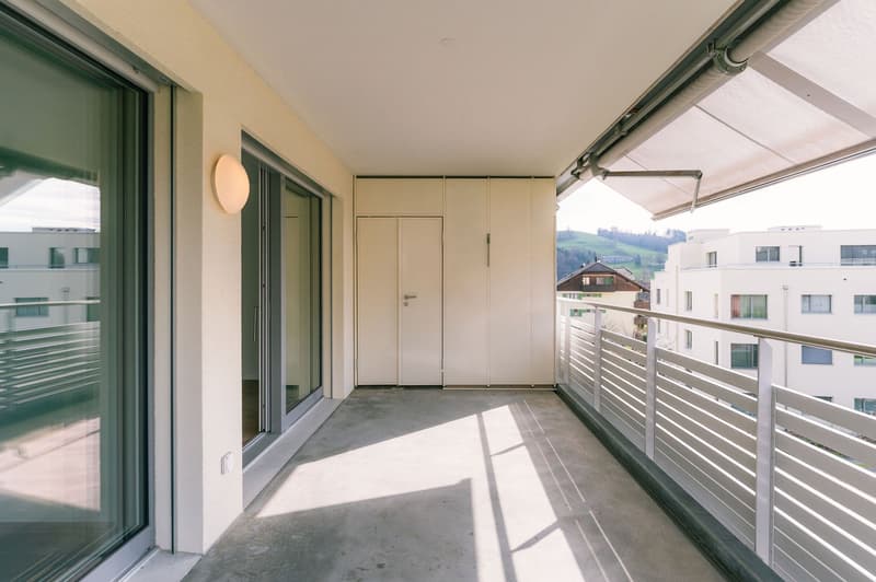 Modern 4.5-room apartment with Minergie standard in Wattenwil (20)