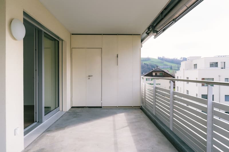 Modern 4.5-room apartment with Minergie standard in Wattenwil (22)