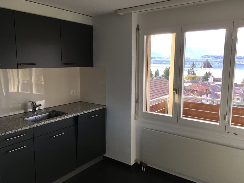 Charmante 4.5-Zimmer-Wohnung mit Seesicht in Oberhofen am Thunersee (6)
