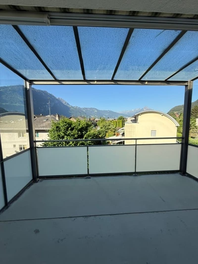 Helle 3-Zimmer-Wohnung mit Balkon und Garage in Unterseen (9)