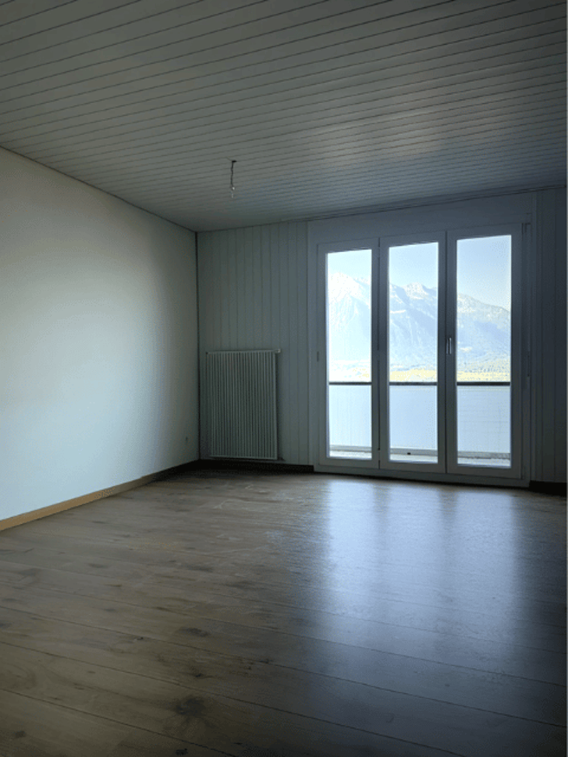 Incantevole appartamento mansardato di 4 locali con vista mozzafiato sul lago e le montagne a Oberhofen am Thunersee (12)