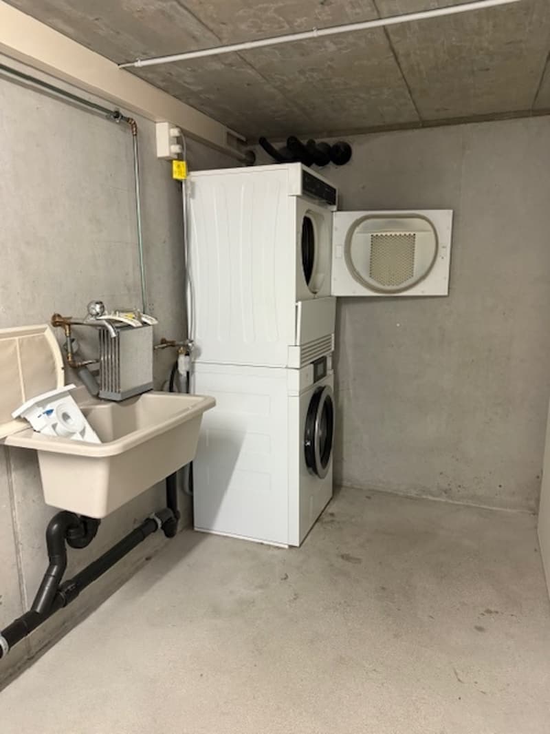 Helle 4.5-Zimmer-Wohnung mit Balkon und schöner Aussicht in Toffen (8)
