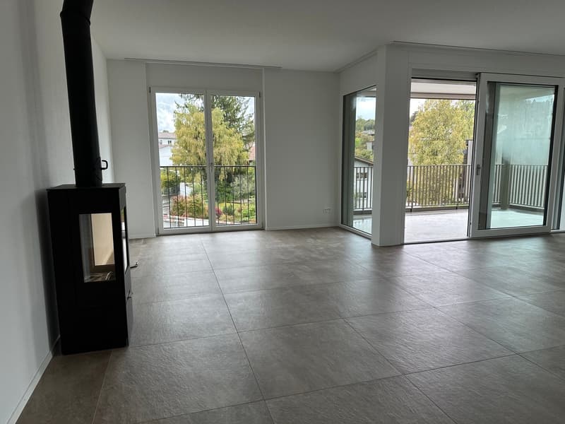 Moderne 4.5-Zimmer-Neubauwohnung mit Balkon und schöner Aussicht in Uetendorf (22)