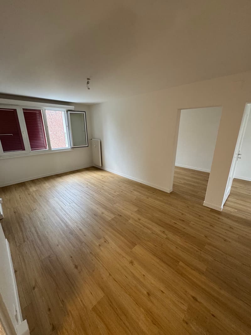 Helle, charmante 4-Zimmer-Wohnung an ruhiger Lage (4)
