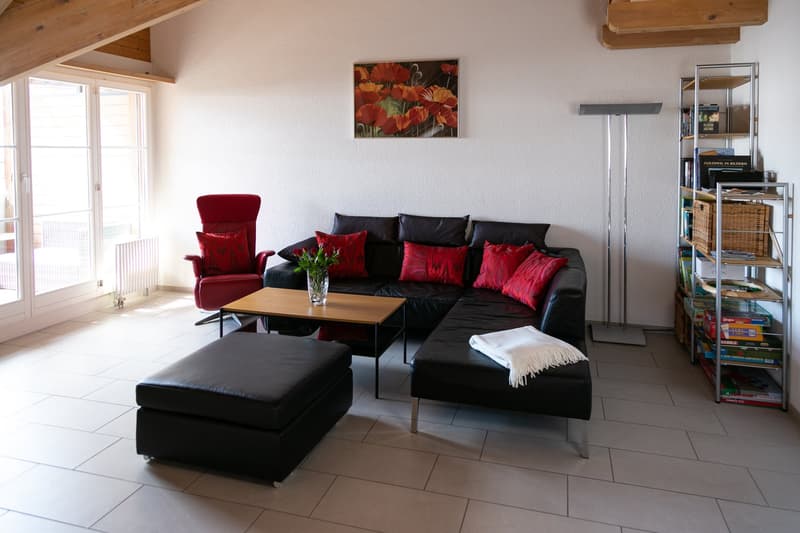 Gemütliche 3-Zimmer-Dachwohnung mit Balkon in Goldiwil b. Thun (17)