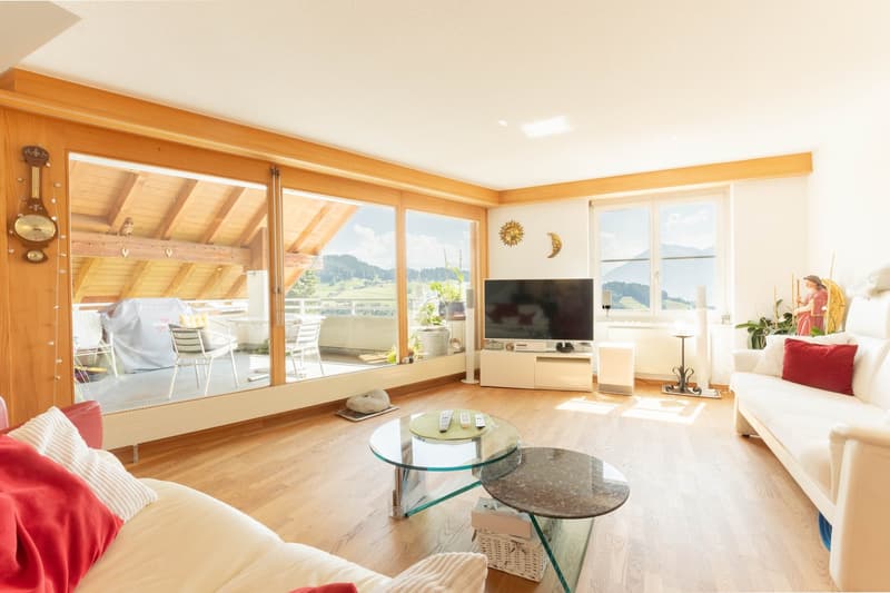 Charmante 6.5-Zimmer-Maisonettewohnung in Thun-Goldiwil (7)