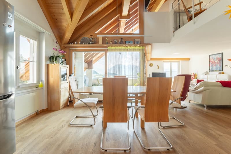 Charmante 6.5-Zimmer-Maisonettewohnung in Thun-Goldiwil (6)