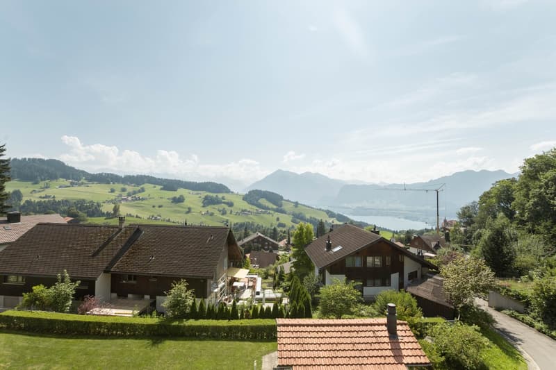 Charmante 6.5-Zimmer-Maisonettewohnung in Thun-Goldiwil (9)