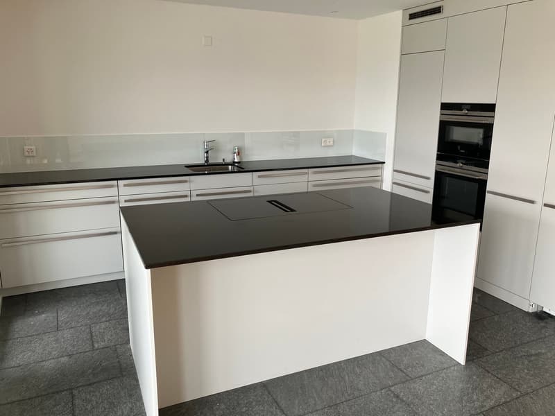 Helle 5.5-Zimmer-Wohnung im modernen Neubau in Kerzers (4)