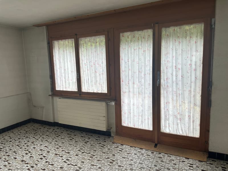 Spacious house to renovate in Basse-Nendaz (14)