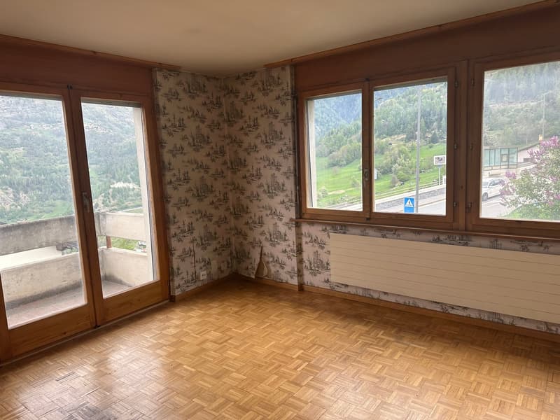 Spacious house to renovate in Basse-Nendaz (11)