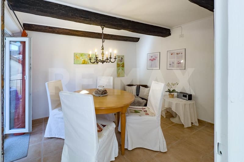 Appartamento 2.5 locali di charme (2)