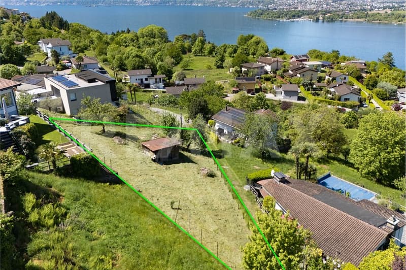 Terreno edificabile con vista lago (3)