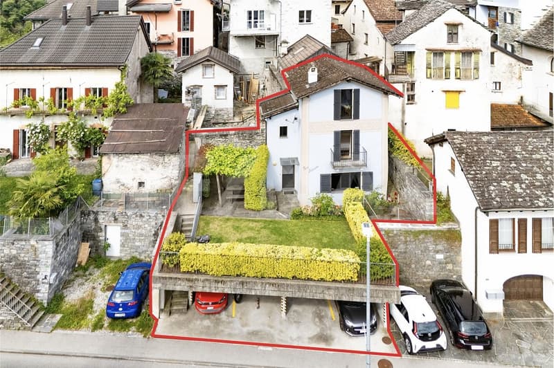 Casa con giardino e 4 posteggi (2)