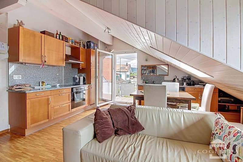 Duplex apartment with lake and Alpine views (4)