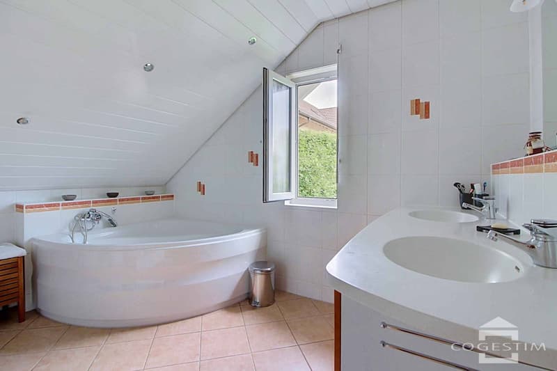 Etage - Salle de bains