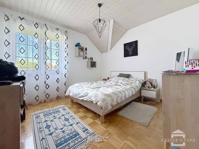 Villa individuelle de 5.5 pièces avec piscine (10)