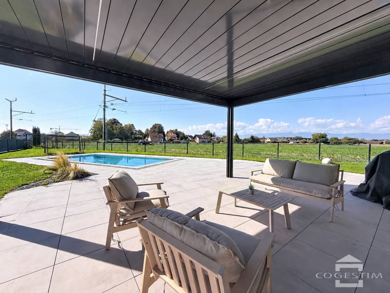 Villa contemporaine de 5.5 pièces avec piscine (12)