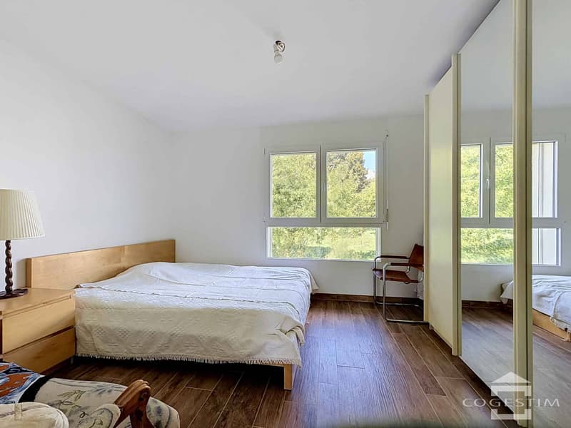 Spacieux 6.5 pièces en duplex avec vue dégagée (5)