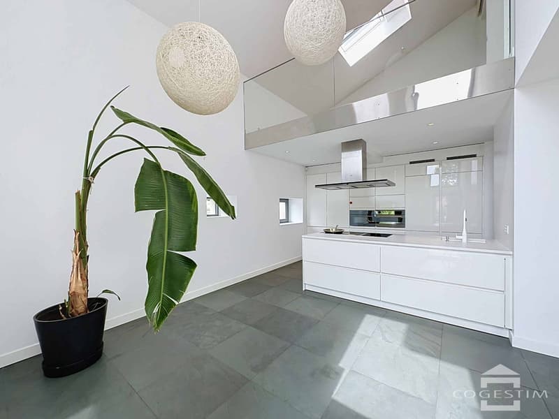 Maison de village mitoyenne de 6.5 pièces entièrement rénovée (6)