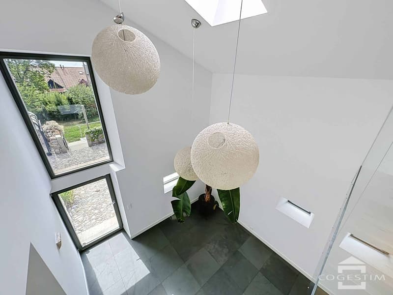 Maison de village mitoyenne de 6.5 pièces entièrement rénovée (8)