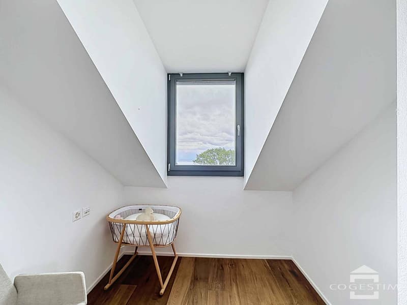 Maison de village mitoyenne de 6.5 pièces entièrement rénovée (11)