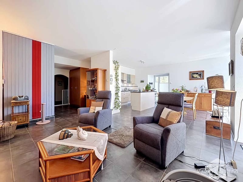 Magnifique 3.5 pièces de plain-pied avec jardin privatif (7)