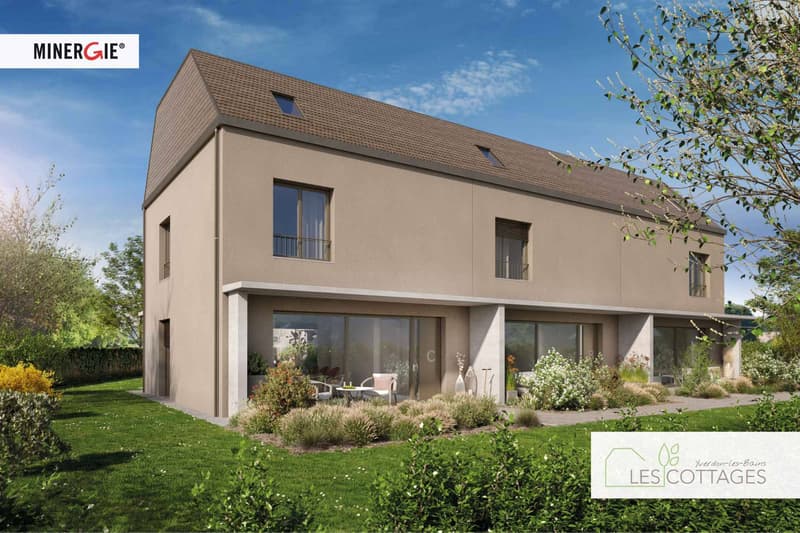 Spacious semi-detached villa (6)
