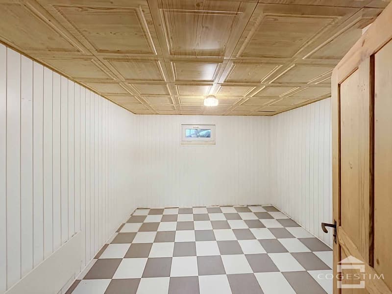 Charming single-storey house (8)