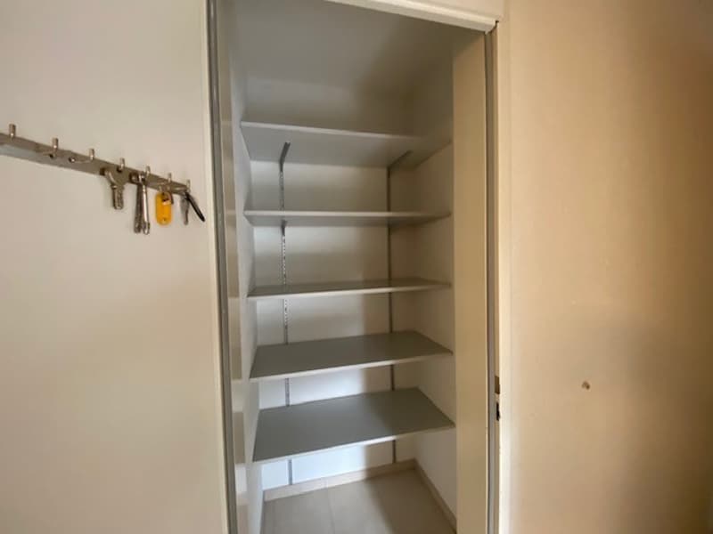 Schöne und gepflegte 3.5-Zimmer-Wohnung im Erdgeschoss  plus EH in Nidau (9)