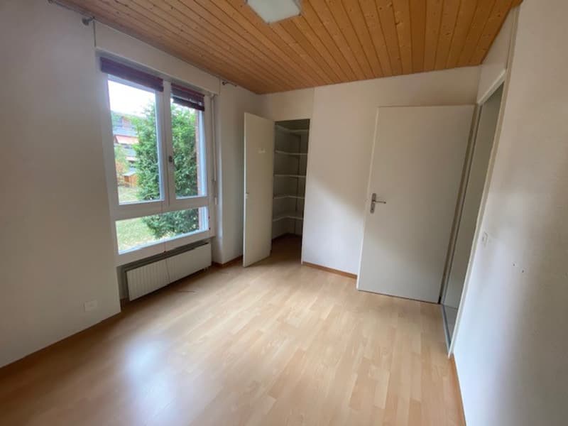 Schöne und gepflegte 3.5-Zimmer-Wohnung im Erdgeschoss  plus EH in Nidau (4)