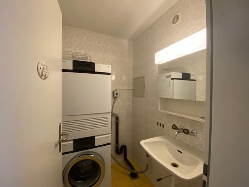 Schöne und gepflegte 3.5-Zimmer-Wohnung im Erdgeschoss  plus EH in Nidau (7)