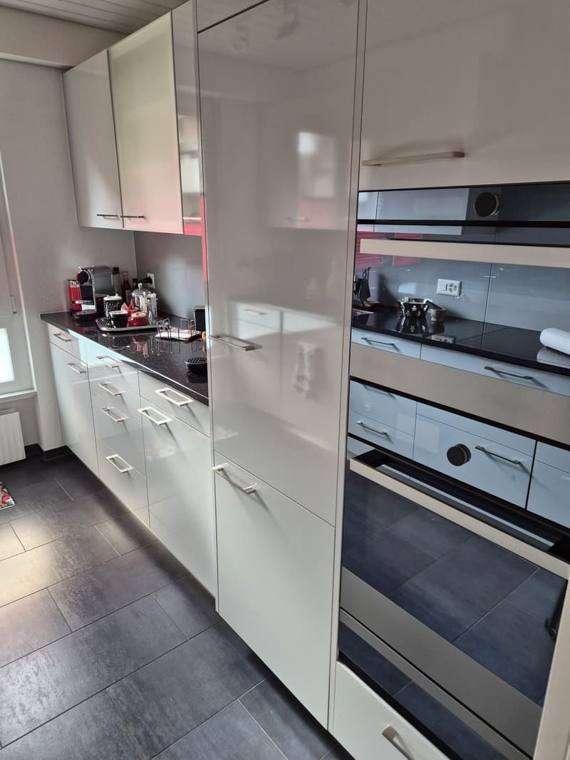 Bel appartement de 3,5 pièces bien entretenu au rez-de-chaussée plus étage en Nidau (8)