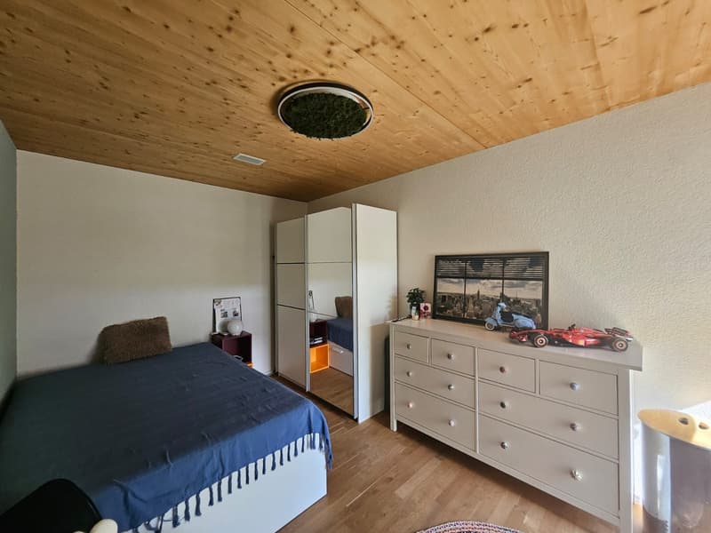 Charmante 4.5-Zimmer-Maisonette-Wohnung in Kirchberg (9)