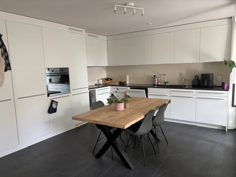 Gemütliche 2.5 Zimmerwohnung an top Lage (6)