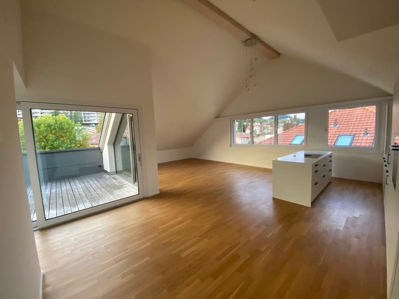 Helle 3.5-Zimmer-Wohnung mit Balkon und schöner Aussicht in St. Gallen (3)