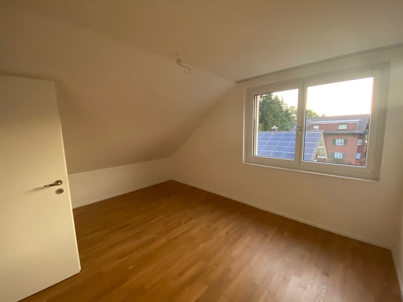 Helle 3.5-Zimmer-Wohnung mit Balkon und schöner Aussicht in St. Gallen (8)