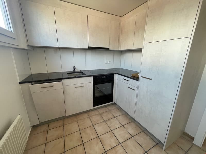 Schöne 2.5-Zimmerwohnung im Dachgeschoss (3)