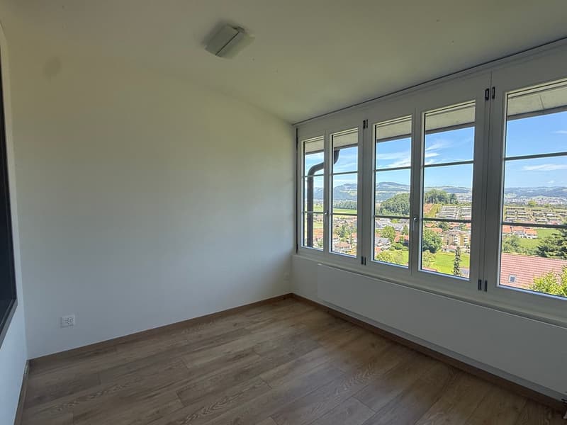 Apartment with Mountain Panorama (11)
