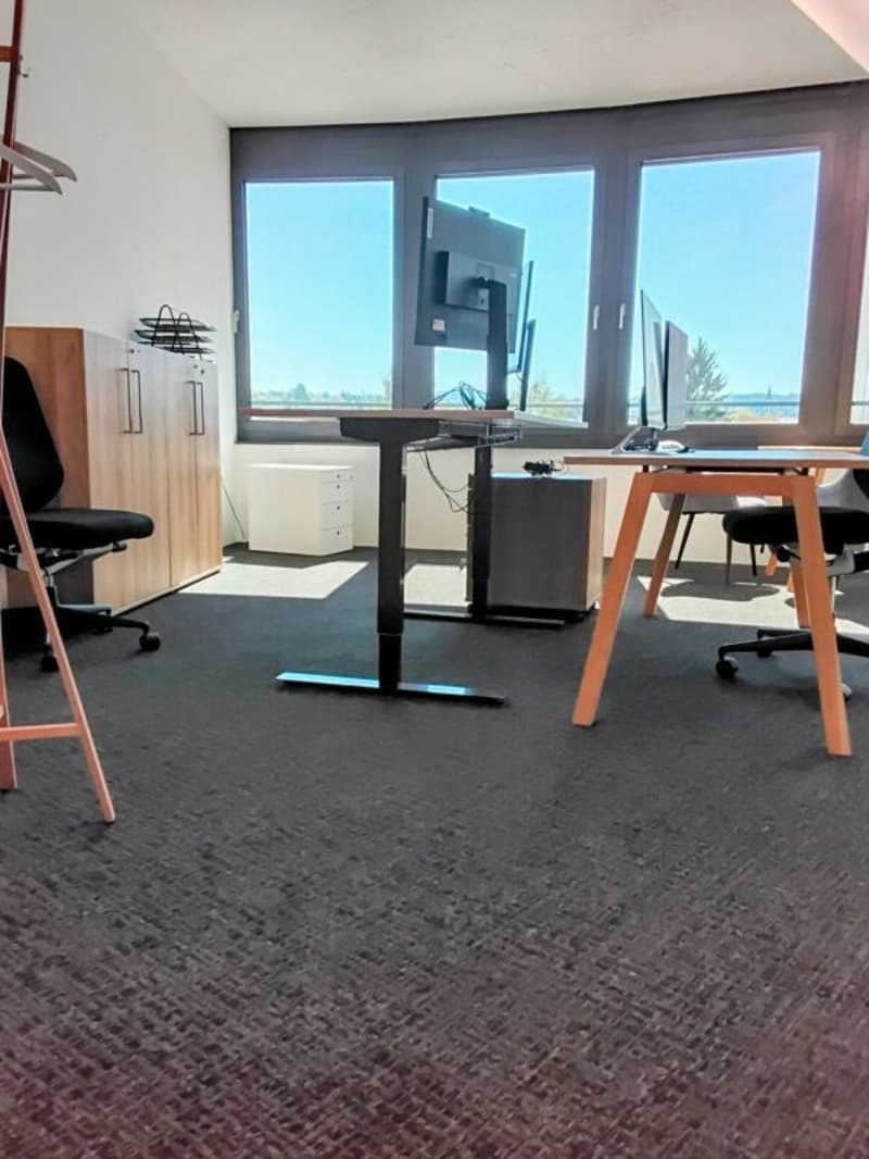 Büroflächen mit hohem Ausbaustandard, Archiv und Küche (10)