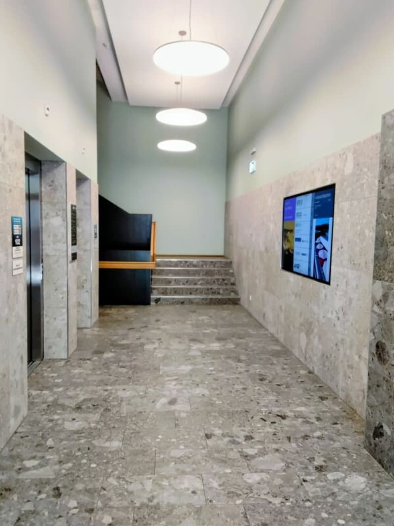 Büroflächen mit hohem Ausbaustandard, Archiv und Küche (7)