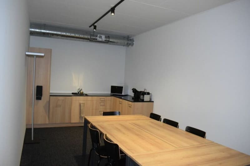 Ufficio doppio in posizione centrale (9)