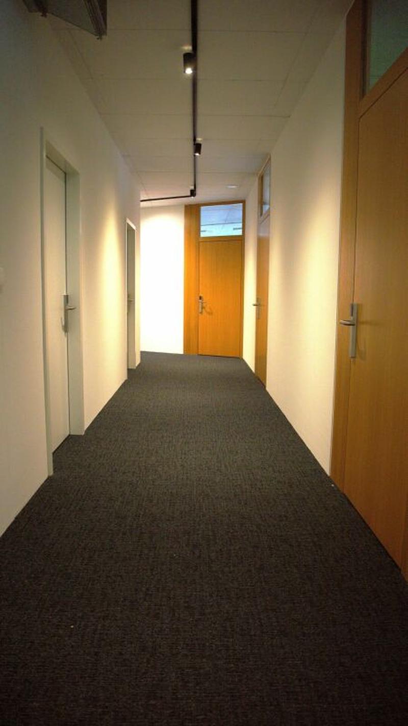 Zugang zu Büroräumlichkeiten