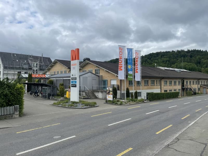 Attractive gastronomy or shop location (1)