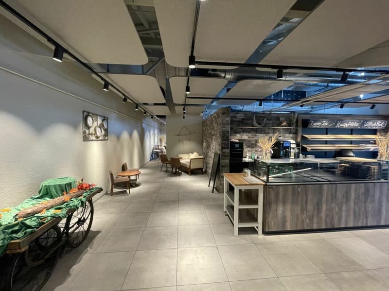 Attractive gastronomy or shop location (5)
