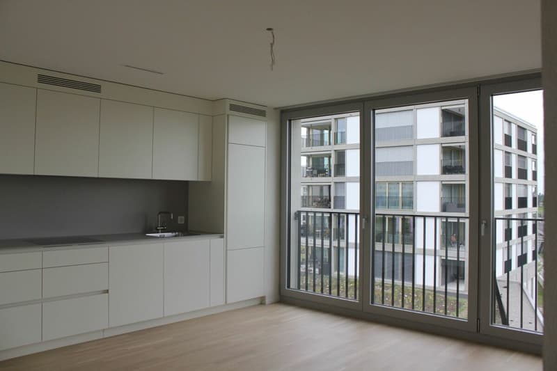 Top modern 3.5-room apartment in the center of Wittenbach (4)